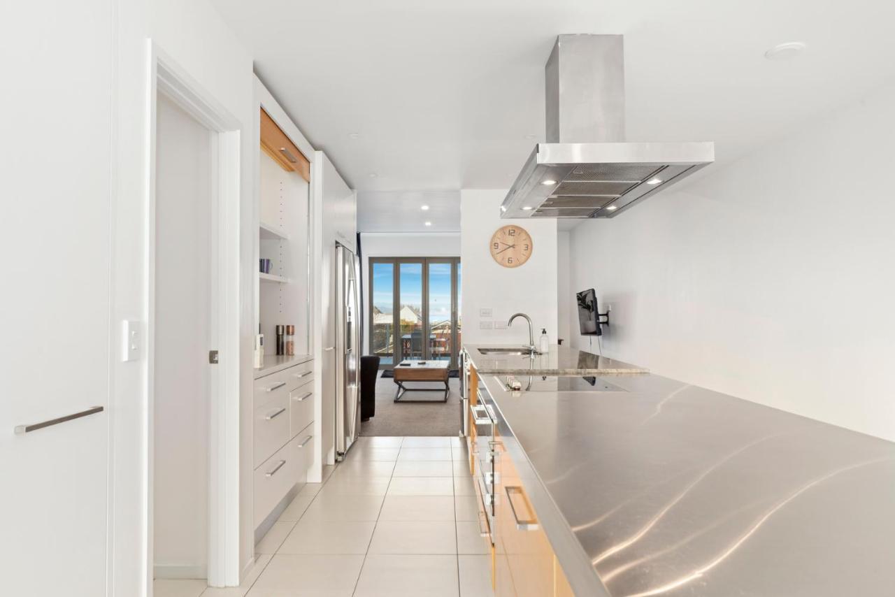 Lakeview Luxury - Taupo Holiday Apartment المظهر الخارجي الصورة