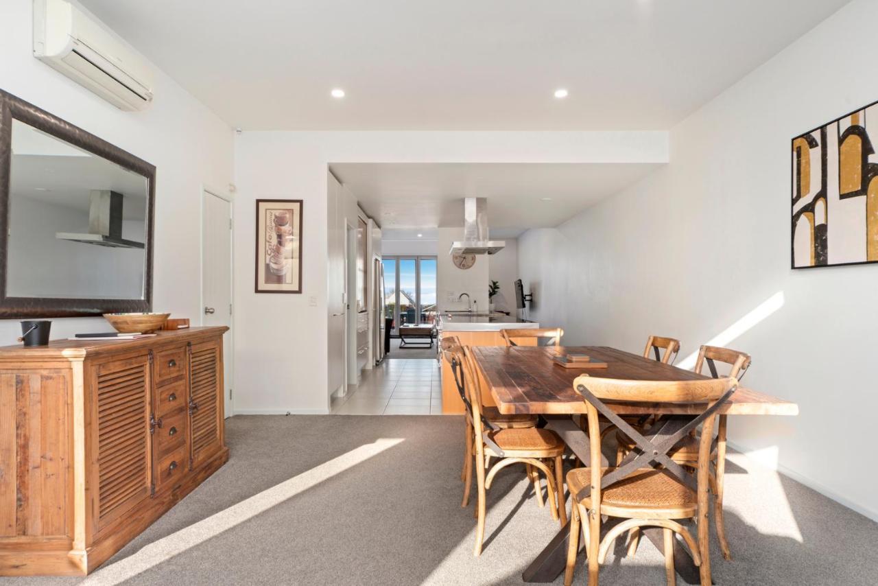 Lakeview Luxury - Taupo Holiday Apartment المظهر الخارجي الصورة